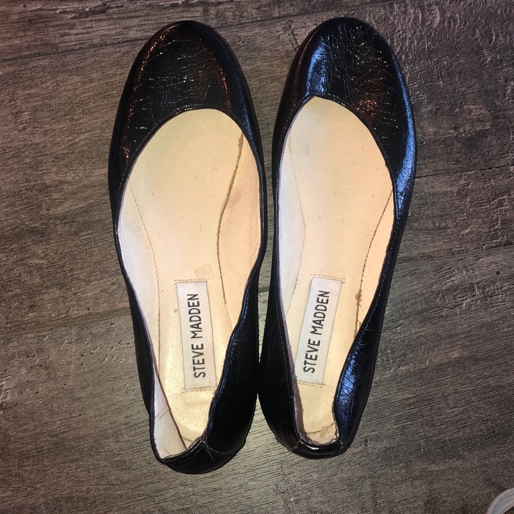 Black patent leather Steve Madden ballet flats